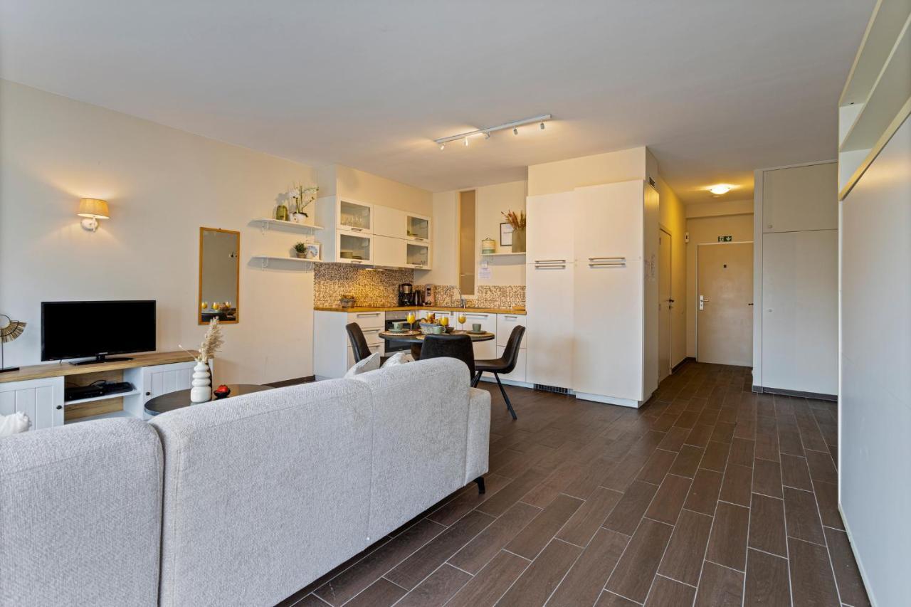 Apartamento Flat Marthe Sint-Idesbald Exterior foto